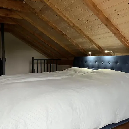 Bed & Breakfast Brour&bos Laren (Gelderland)